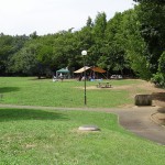 若葉台公園　バーベキュー可能な芝生広場