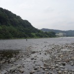 高田橋河川敷　釣り人もたくさん利用します。