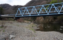 愛川橋