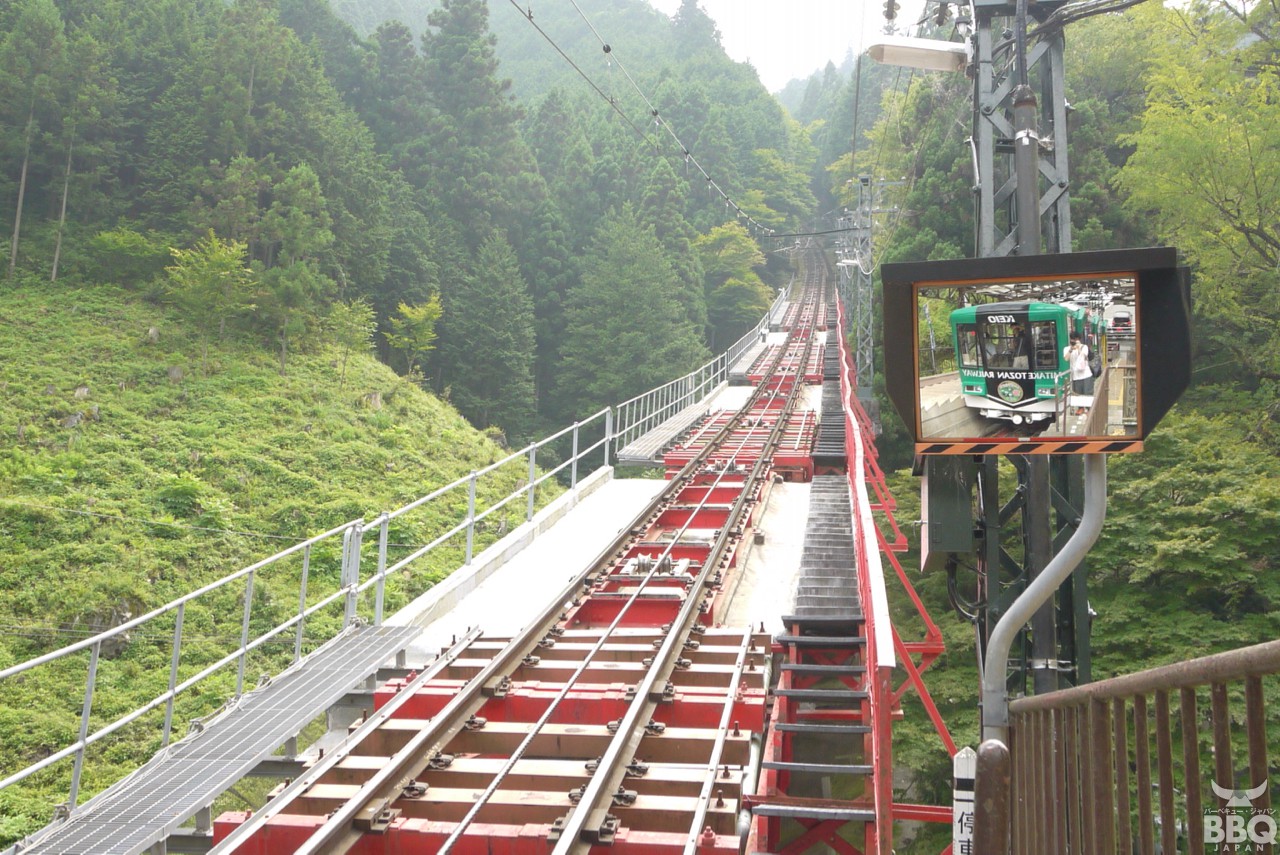 御岳山ロックガーデンにケーブルカー乗って行きました